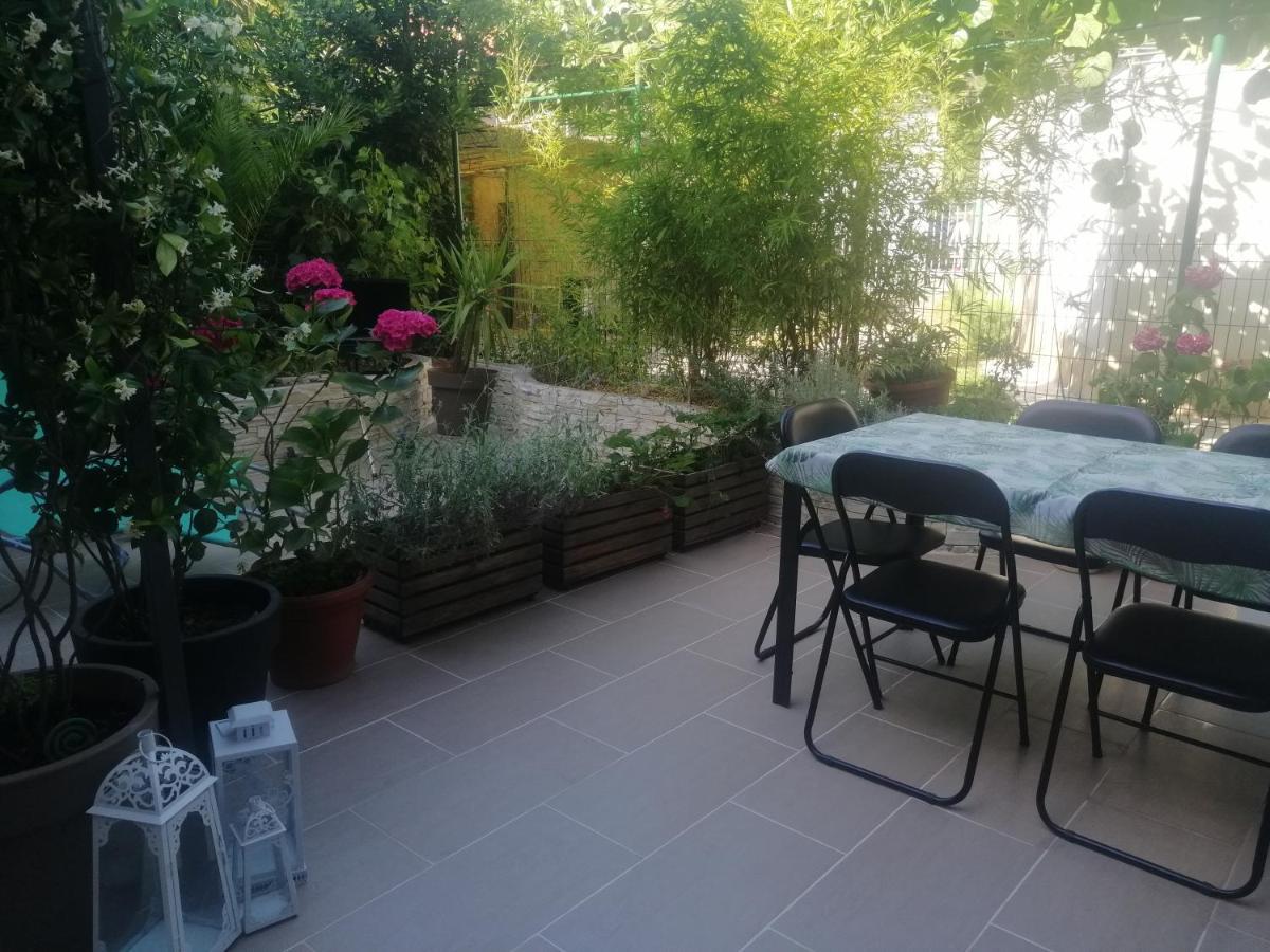 Paradise Jacuzzi & Sauna Ika Bagian luar foto